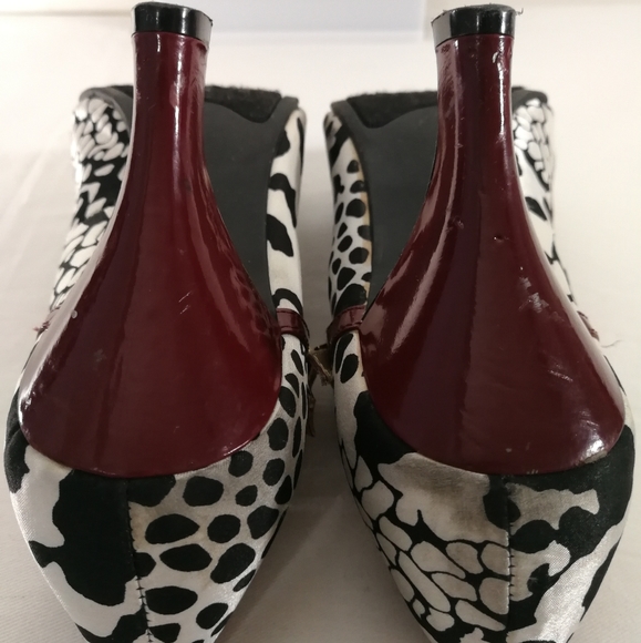 Madden Girl AnimalPrint OpenToe MaryJane heels - Picture 4 of 8